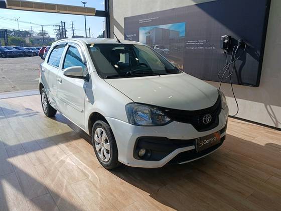 TOYOTA ETIOS 1.3 X STANDARD 16V FLEX 4P MANUAL
